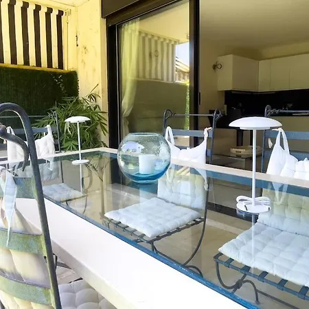 Renove, Grande Terrasse, Piscine, Au Calme Absolu Lägenhet Cannes