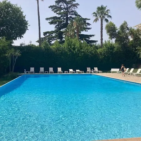 Renove, Grande Terrasse, Piscine, Au Calme Absolu *
