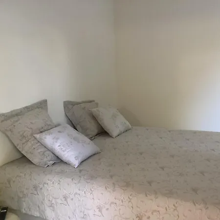 Lägenhet Renove, Grande Terrasse, Piscine, Au Calme Absolu